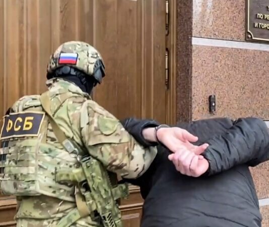 Російський суд дав мешканцю Сімферополя 18 років за відео дислокації військових