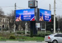 Бензину немає, але обіцяють перемогу: паливна криза, псевдовибори та фейки російської пропаганди для Криму
