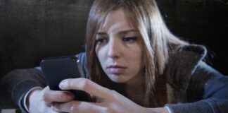 Листи кримчан: Як у Криму тепер спілкуватися?